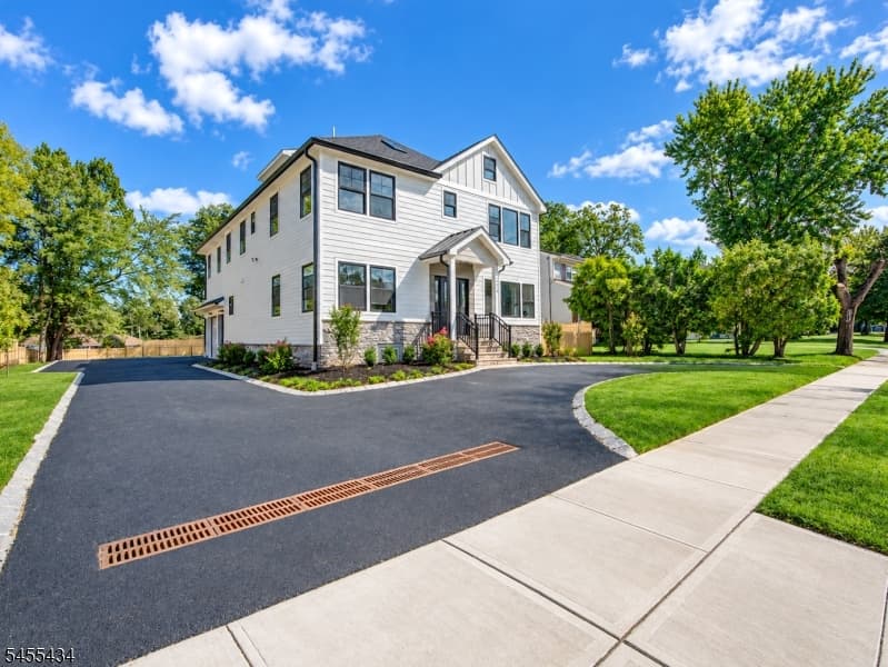 314 Madison Hill Rd, Clark Twp. photo 3