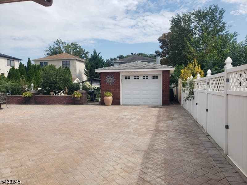 111 W Munsell Ave, Linden City photo 3