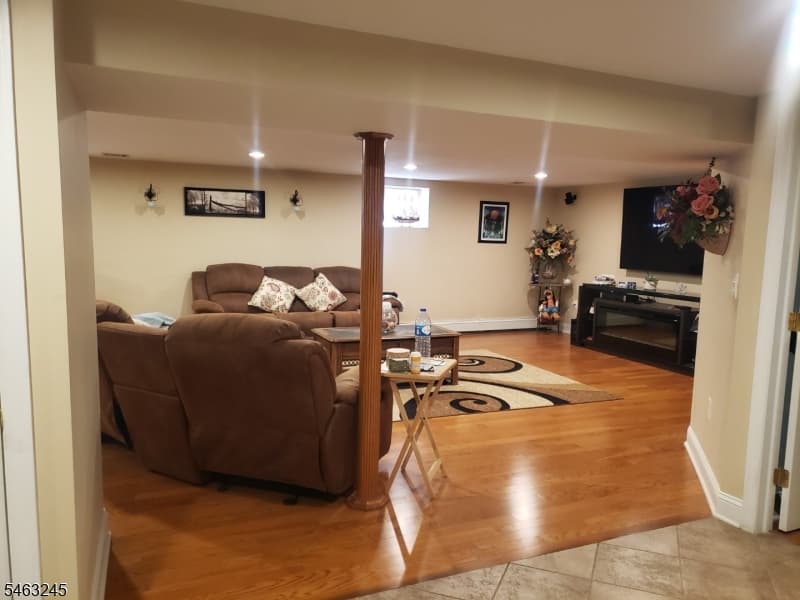 111 W Munsell Ave, Linden City photo 38