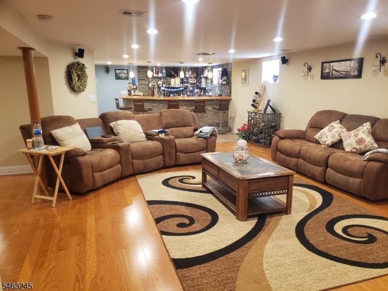 111 W Munsell Ave, Linden City photo 40