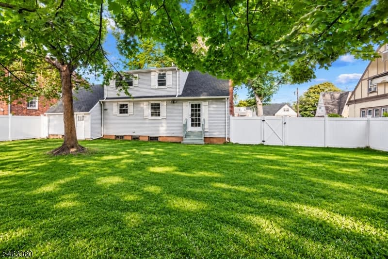825 Bishop St, Union Twp. photo 4