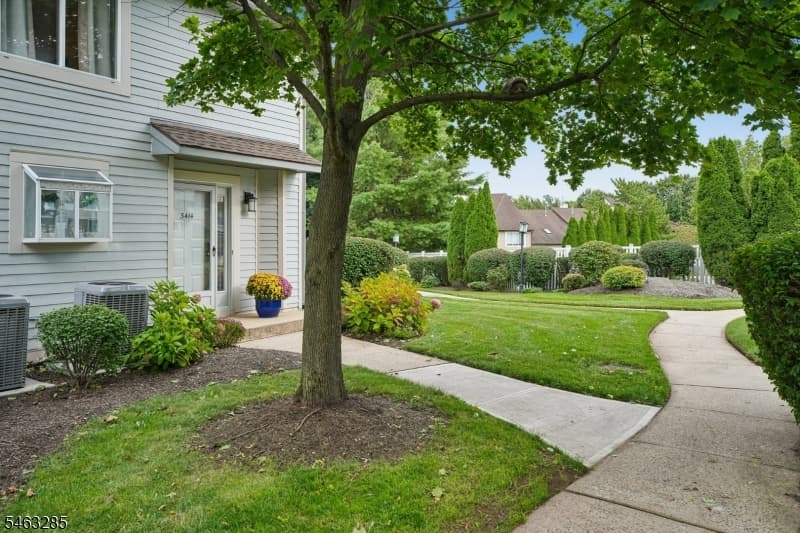 3414 Park Pl, Springfield Twp. photo 2