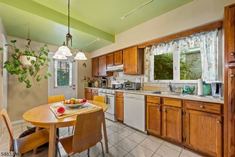 239 Magie Ave, Roselle Park Boro photo 8
