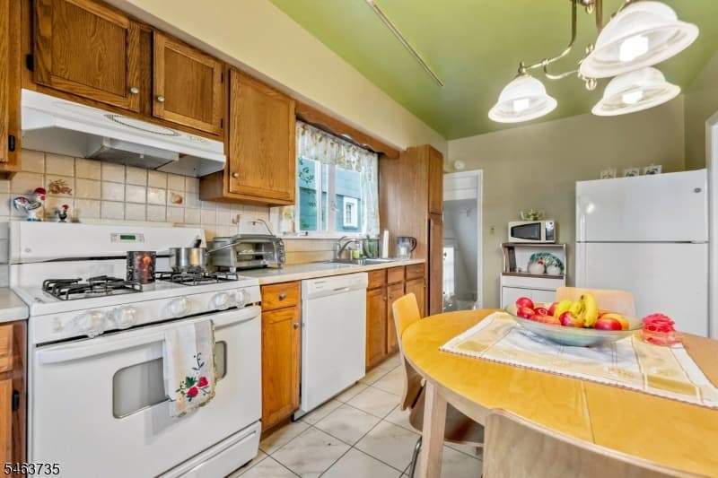 239 Magie Ave, Roselle Park Boro photo 9