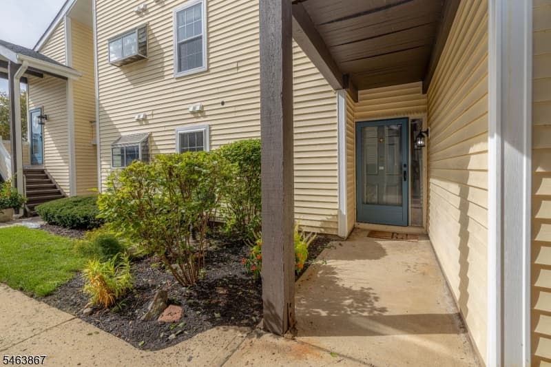251 Broadmoor-6, Union Twp. photo 2