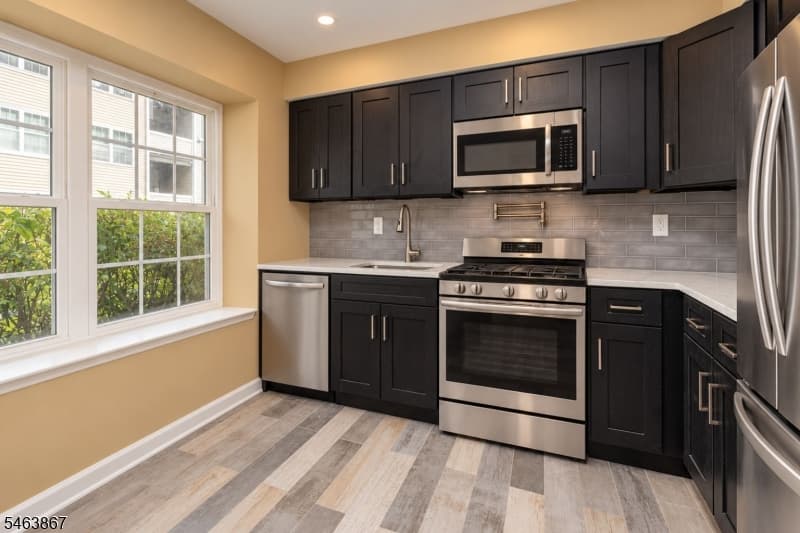 251 Broadmoor-6, Union Twp. photo 6