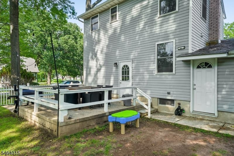40 Carpenter Pl, Cranford Twp. photo 29