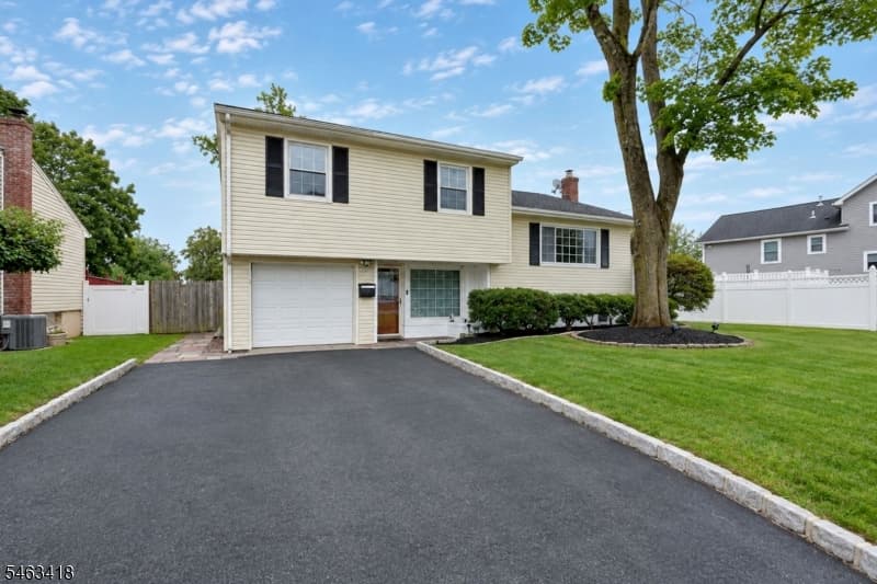 333 Foxwood Rd, Union Twp. photo 2