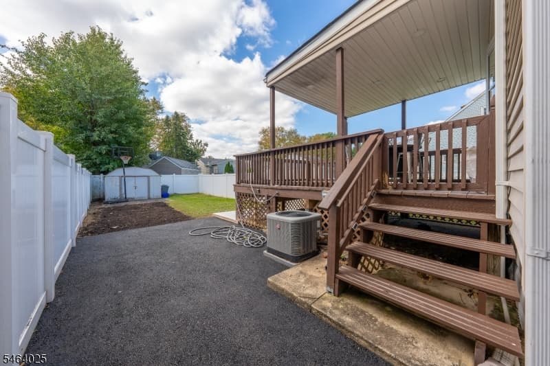 704 W Lake Ave, Rahway City photo 18