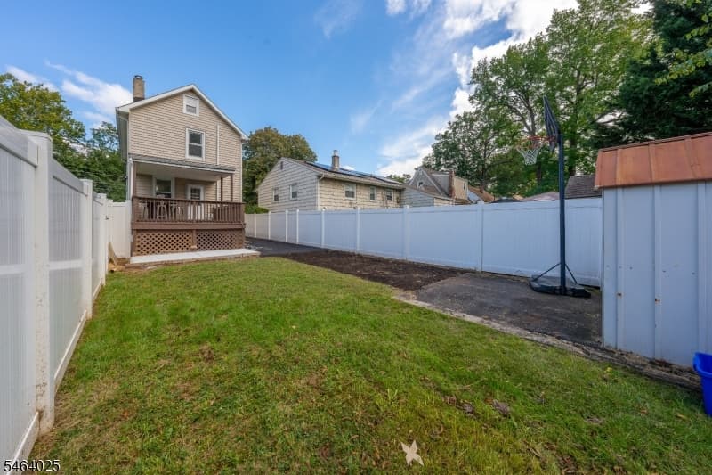 704 W Lake Ave, Rahway City photo 23