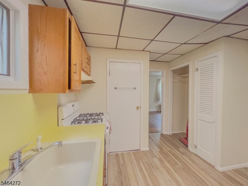 23 Salter St, Springfield Twp. photo 15