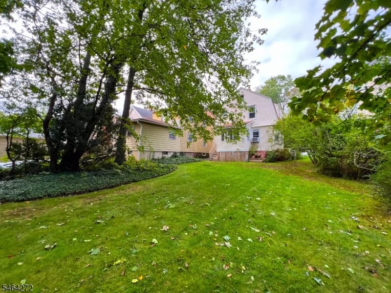 23 Salter St, Springfield Twp. photo 36