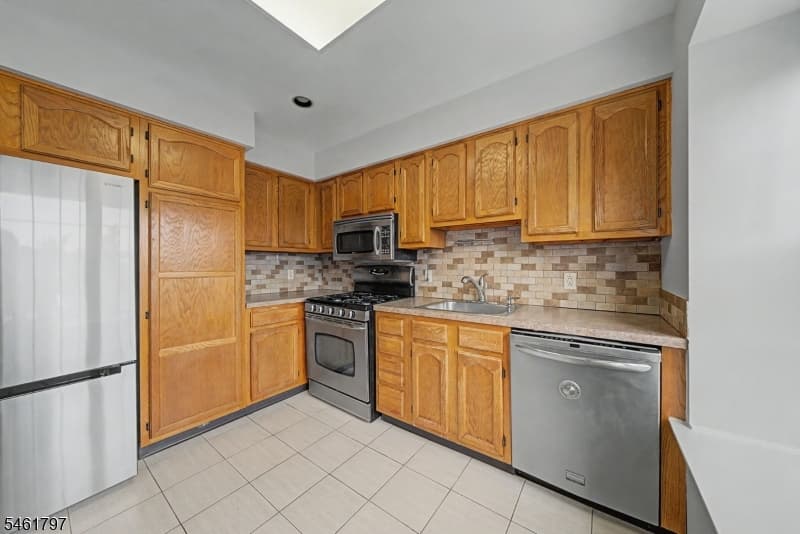 251 Broadmoor-3, Union Twp. photo 6