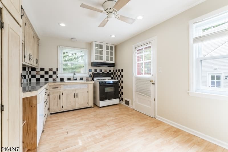 14 Shady Ln, Fanwood Boro photo 13