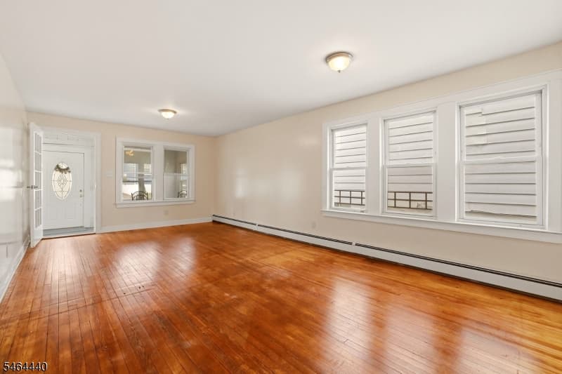 1585 Hillcrest Ter, Union Twp. photo 9