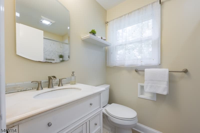 43 Chaucer Dr, Berkeley Heights Twp. photo 25