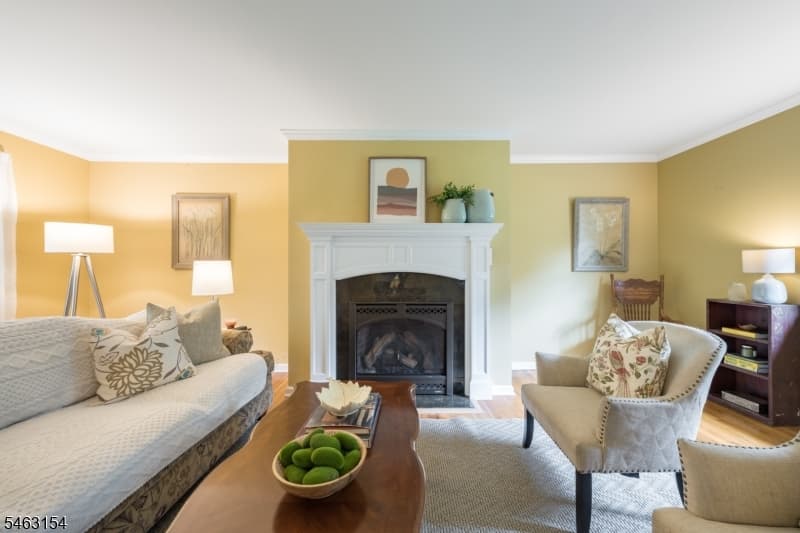 43 Chaucer Dr, Berkeley Heights Twp. photo 9