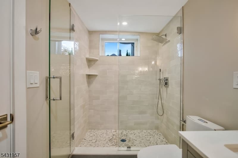 555 Mountain Ave, Westfield Town photo 29
