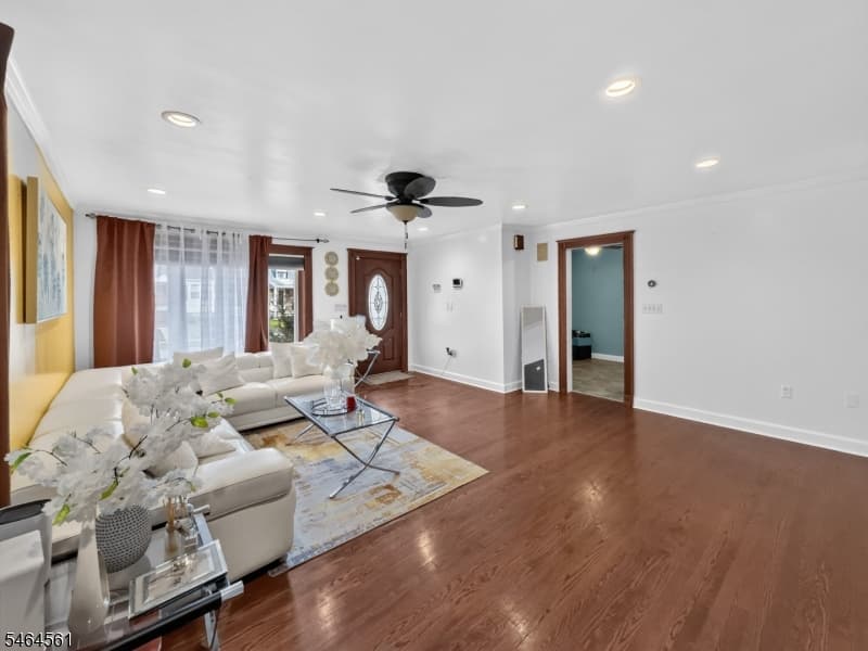 615 Lindegar St, Linden City photo 4