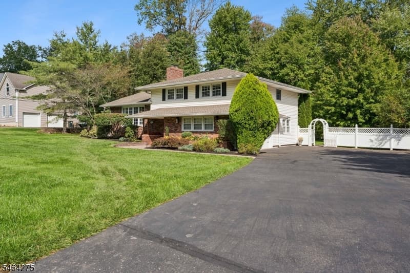 46 Rogers Ave, Berkeley Heights Twp. photo 2