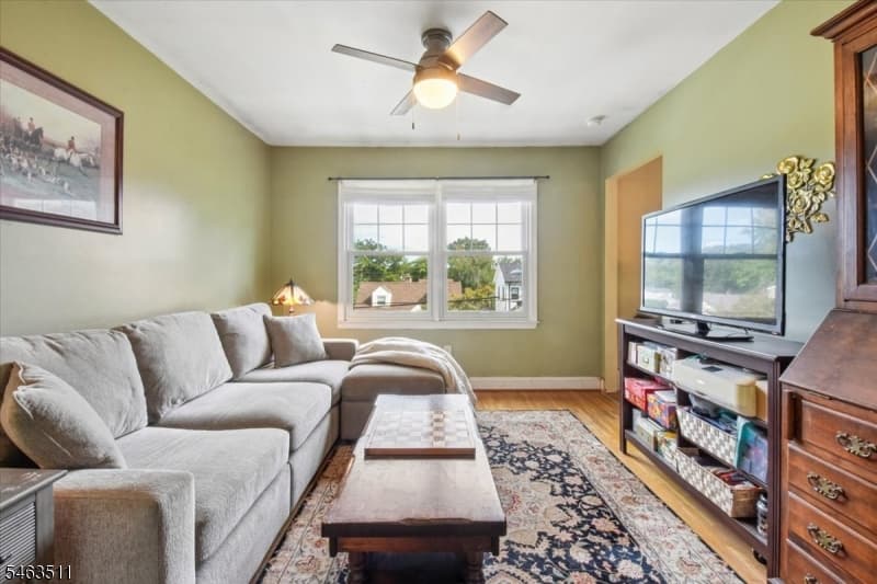 13 Edison Dr, Summit City photo 3