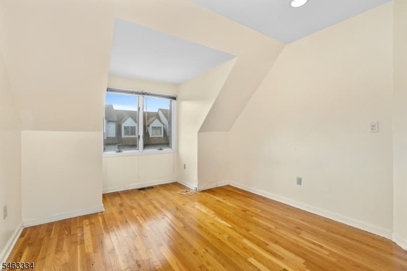 21 Village Park Ct, Scotch Plains Twp. photo 15