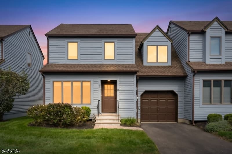 21 Village Park Ct, Scotch Plains Twp. photo 2