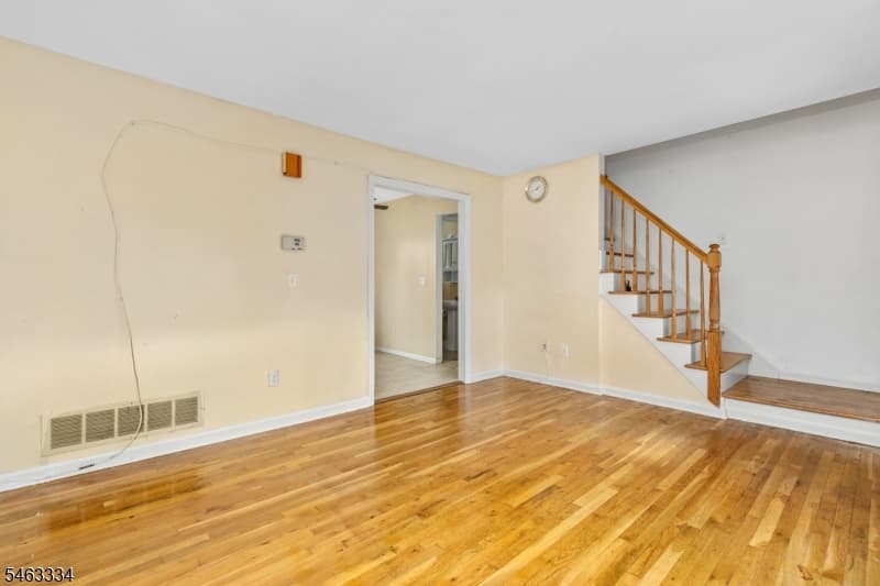 21 Village Park Ct, Scotch Plains Twp. photo 6