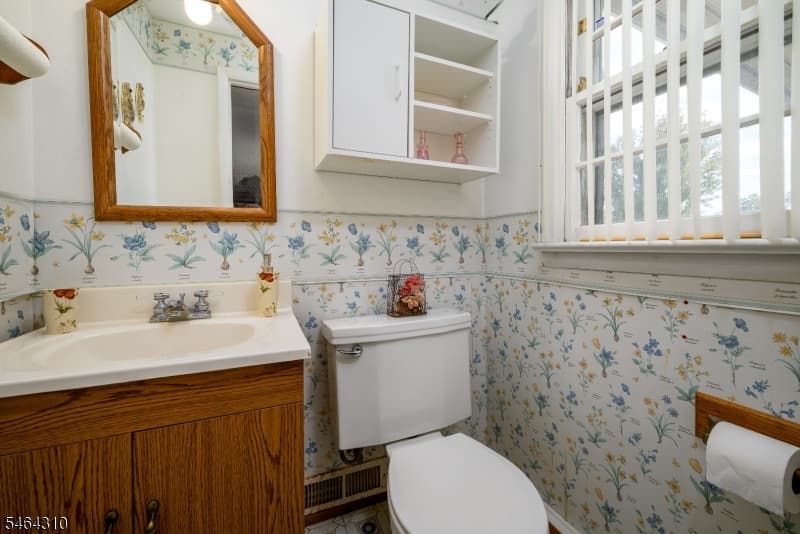 385 Jensen Ave, Rahway City photo 20