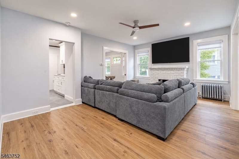 419 Locust St, Roselle Park Boro photo 6