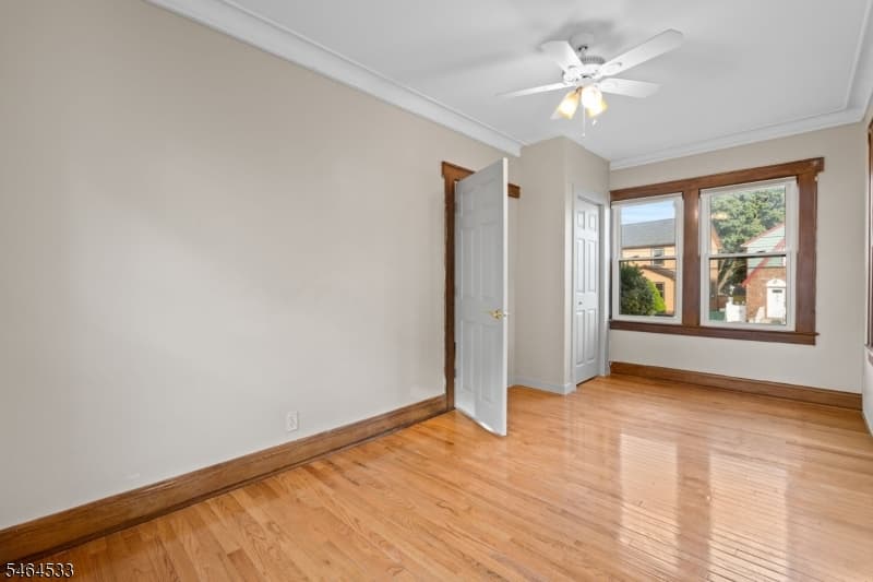 1038 Fairview Pl, Hillside Twp. photo 5