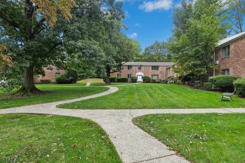 86B Troy Dr, Springfield Twp. photo 13