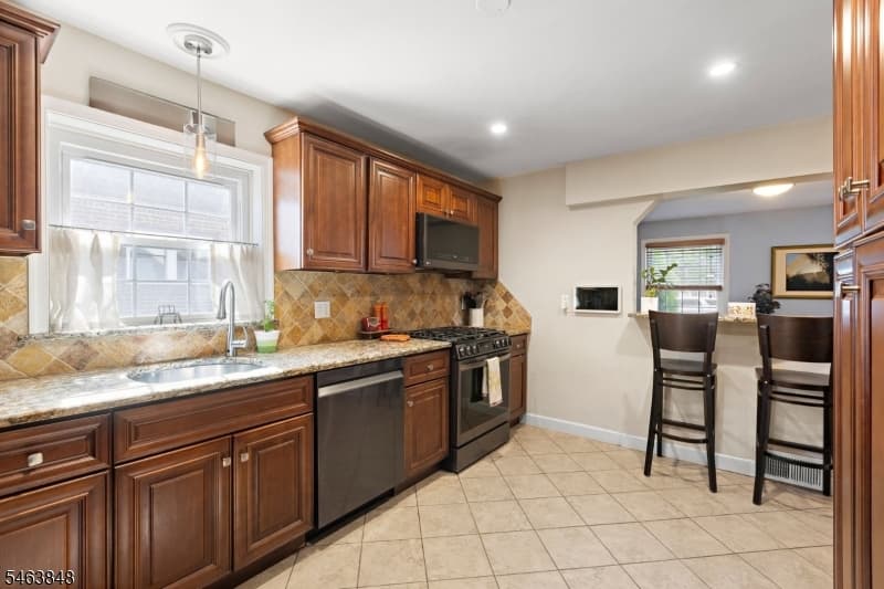 241 Hawthorne St, Scotch Plains Twp. photo 7