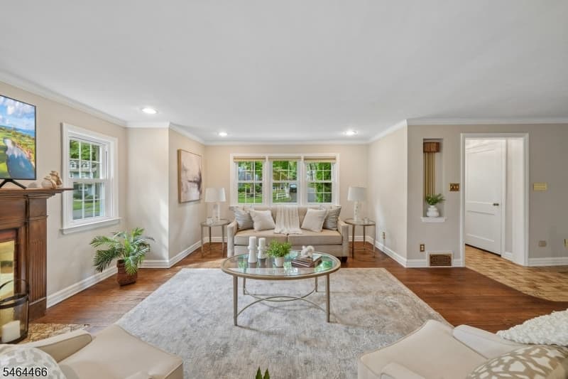 2382 Longfellow Ave, Scotch Plains Twp. photo 3