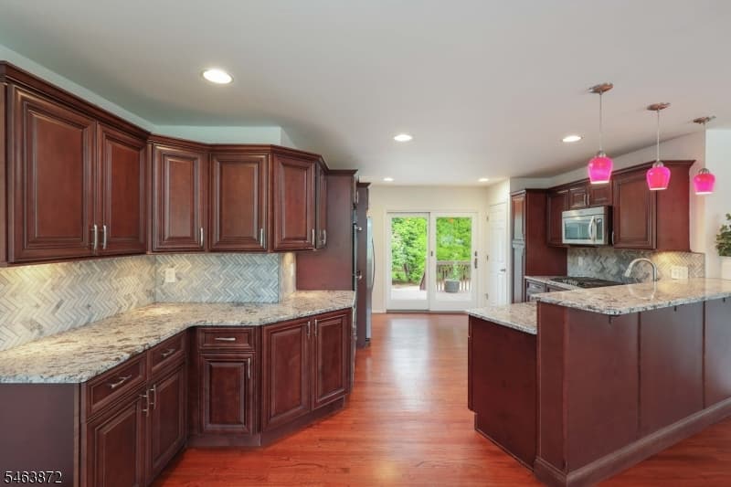 77 Schwin Drive, Clark Twp. photo 11