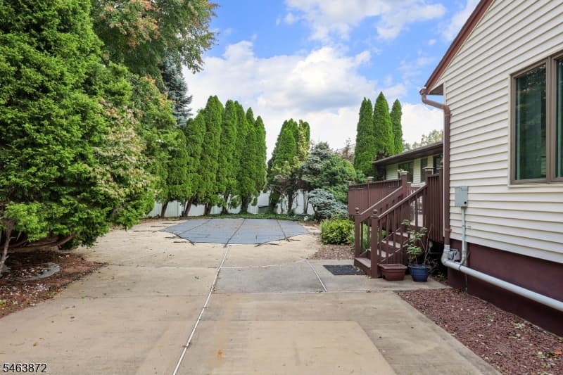 77 Schwin Drive, Clark Twp. photo 37