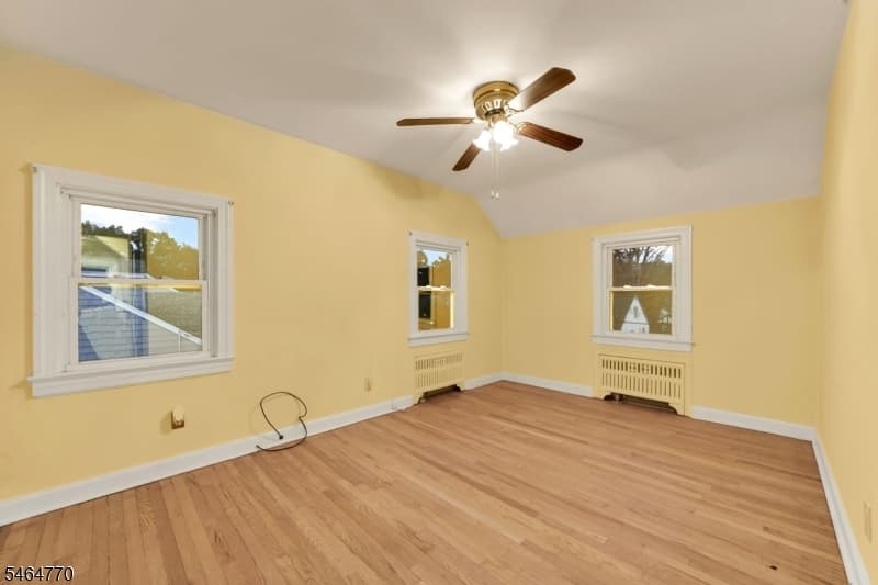 842 Travers St, Union Twp. photo 13