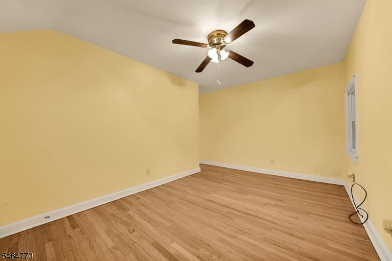 842 Travers St, Union Twp. photo 14