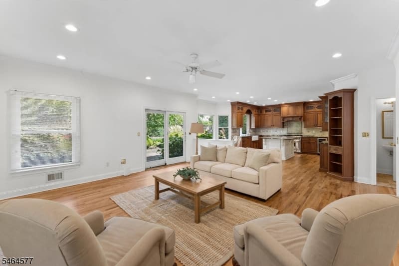 31 Old Farm Rd, Berkeley Heights Twp. photo 16