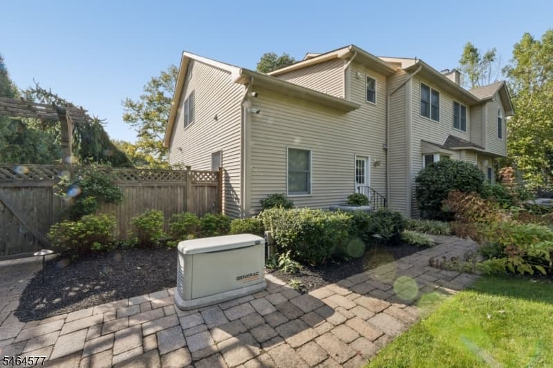 31 Old Farm Rd, Berkeley Heights Twp. photo 40