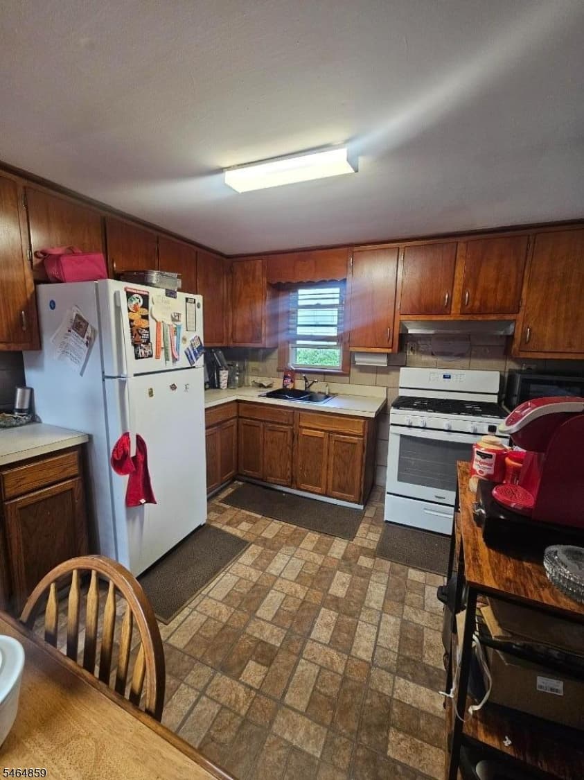 215 W 3Rd Ave, Roselle Boro photo 10