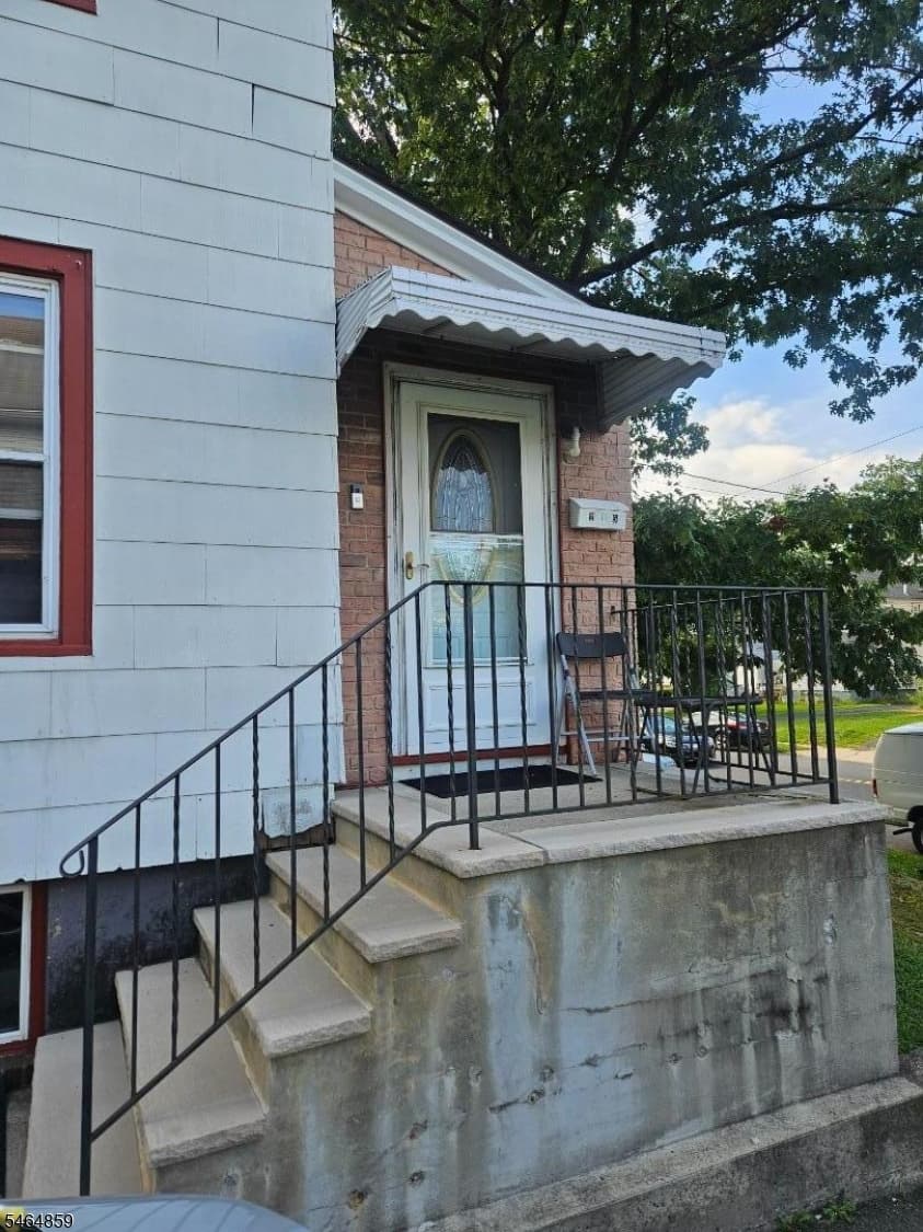 215 W 3Rd Ave, Roselle Boro photo 3