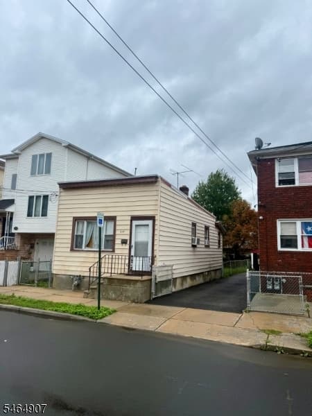 218 Florida St, Elizabeth City photo 2