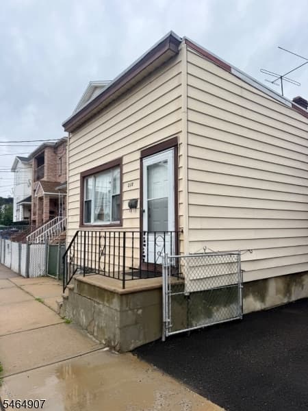 218 Florida St, Elizabeth City photo 3