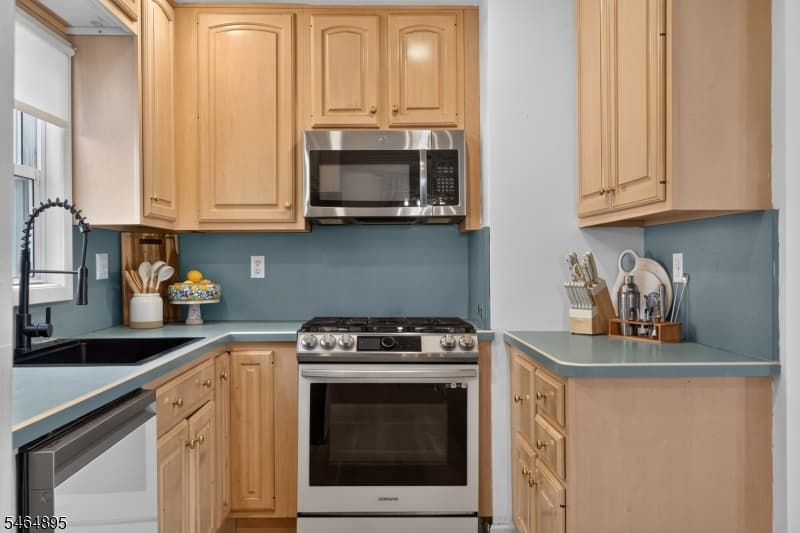 2745 Academy Rd, Union Twp. photo 9