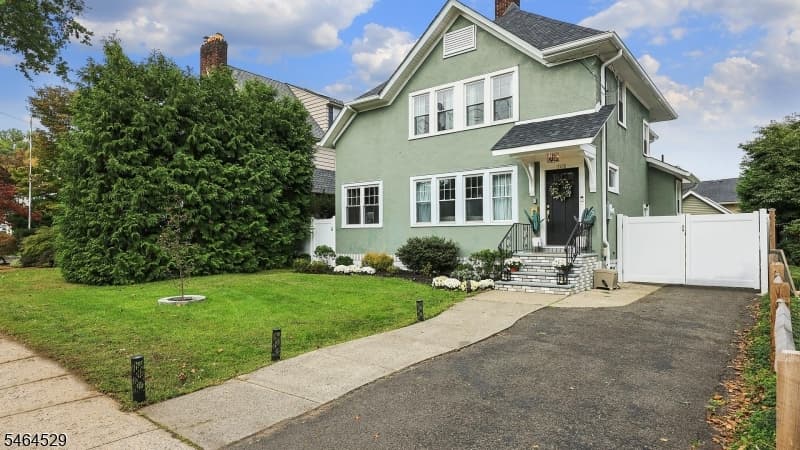 702 Springfield Ave, Cranford Twp. photo 3
