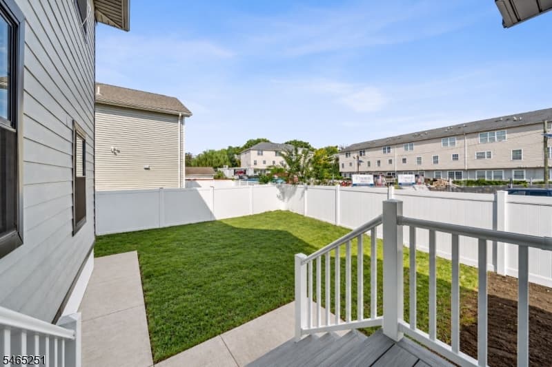 1123 Thompson Ave, Roselle Boro photo 28