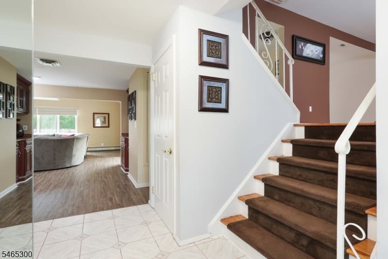 77 Harrison St, Clark Twp. photo 13
