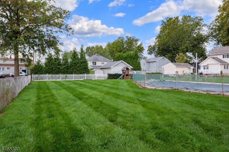 77 Harrison St, Clark Twp. photo 6