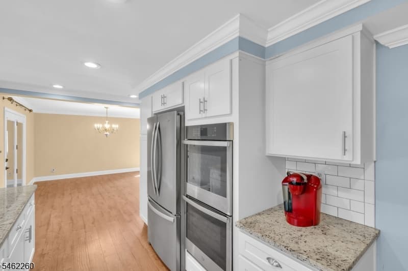 23 Evergreen Ave, Springfield Twp. photo 11